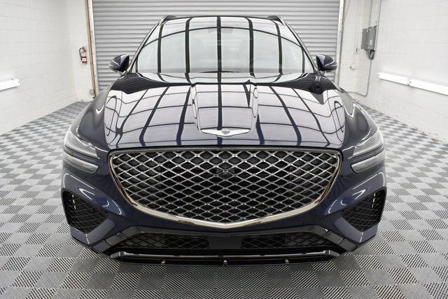 new 2025 Genesis GV70 car