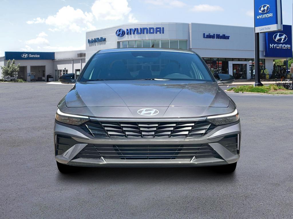 new 2025 Hyundai Elantra car, priced at $22,150