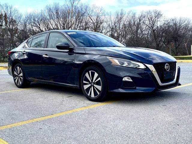 used 2022 Nissan Altima car, priced at $15,900