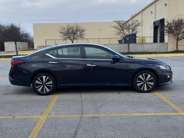 used 2022 Nissan Altima car, priced at $15,900