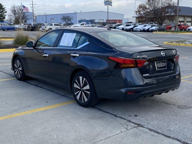 used 2022 Nissan Altima car, priced at $15,900