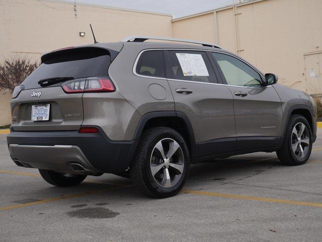 used 2019 Jeep Cherokee car, priced at $19,100