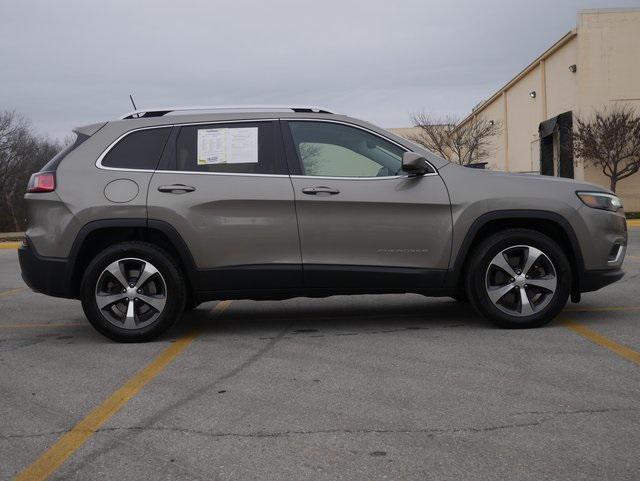 used 2019 Jeep Cherokee car, priced at $19,100