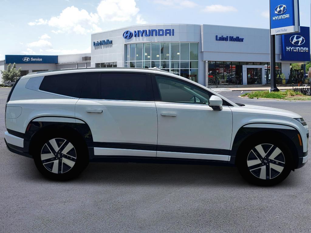 new 2026 Hyundai IONIQ 9 car, priced at $69,478