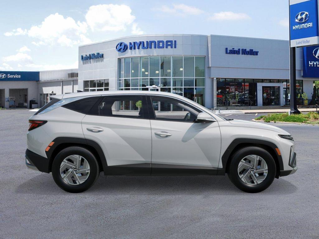 new 2026 Hyundai TUCSON Hybrid car, priced at $34,593
