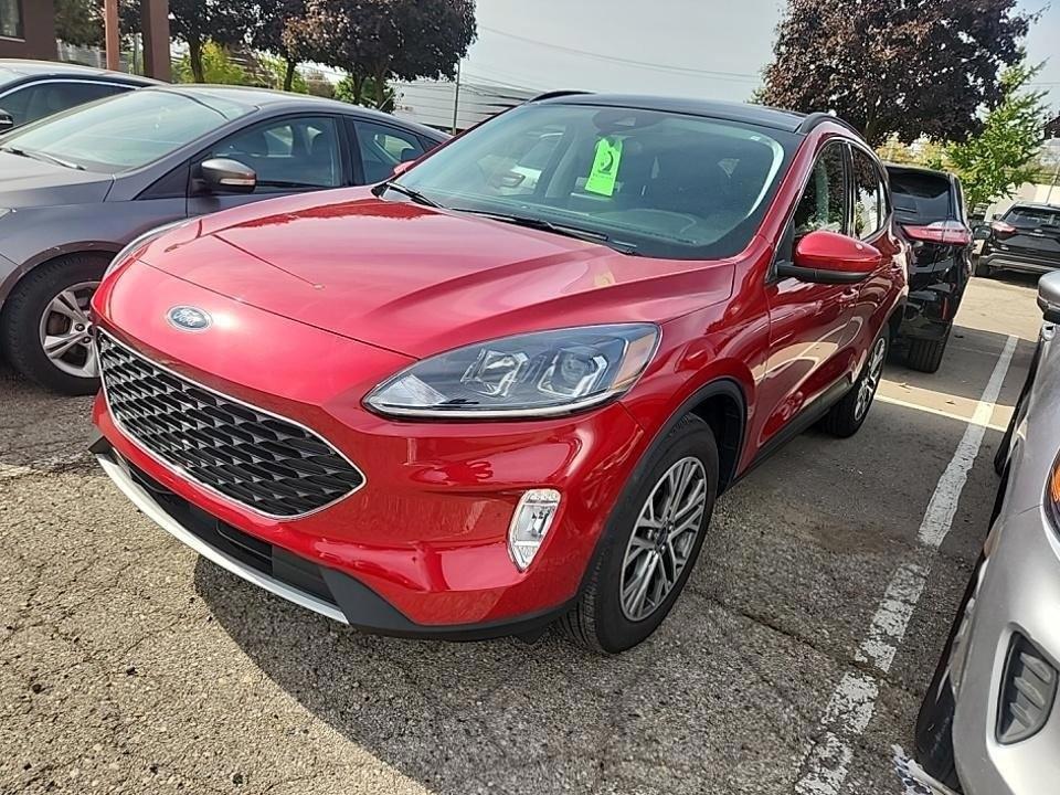 used 2022 Ford Escape car, priced at $24,842
