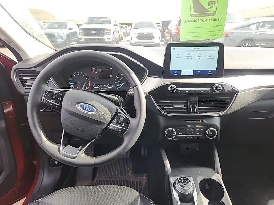 used 2022 Ford Escape car, priced at $24,842