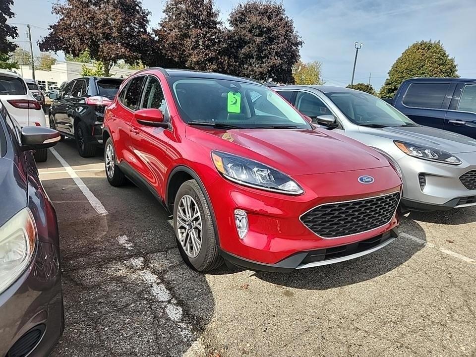 used 2022 Ford Escape car, priced at $24,842