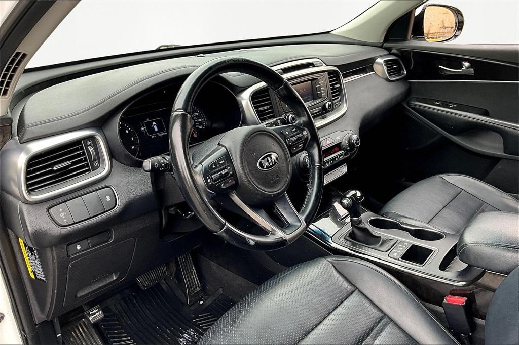 used 2016 Kia Sorento car, priced at $7,739