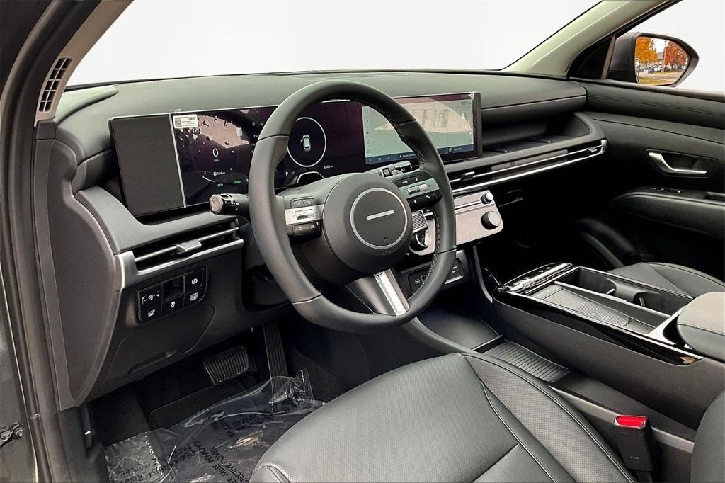 used 2025 Hyundai TUCSON Hybrid car, priced at $32,319