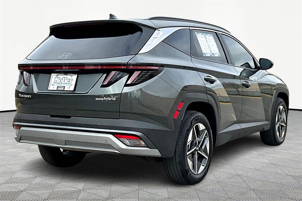 used 2025 Hyundai TUCSON Hybrid car, priced at $32,319