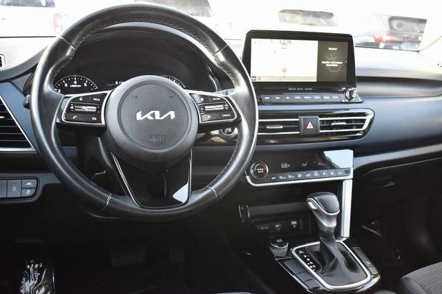 used 2022 Kia Seltos car, priced at $19,400