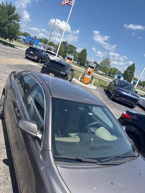 used 2010 Chevrolet Malibu car, priced at $5,886