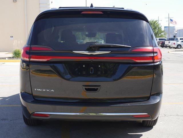 used 2022 Chrysler Pacifica car, priced at $21,900