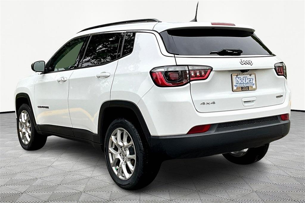 used 2022 Jeep Compass car, priced at $20,937