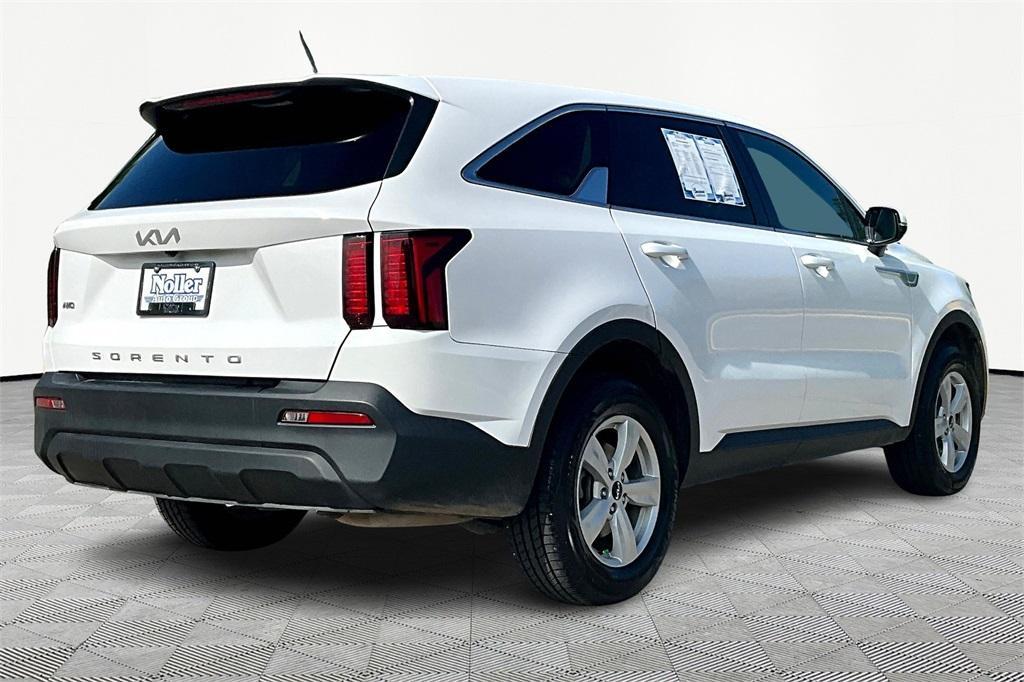 used 2022 Kia Sorento car, priced at $22,777