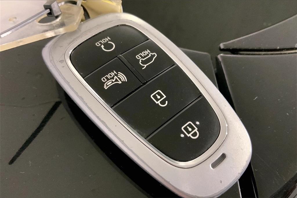 used 2023 Hyundai Santa Fe car, priced at $23,482