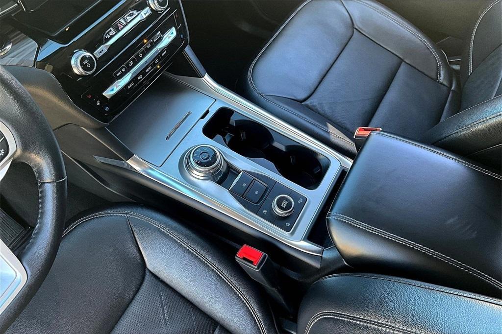 used 2023 Ford Explorer car, priced at $28,998