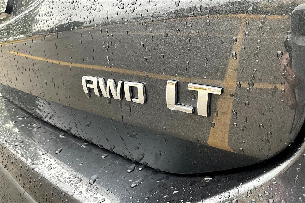 used 2023 Chevrolet Equinox car, priced at $19,482