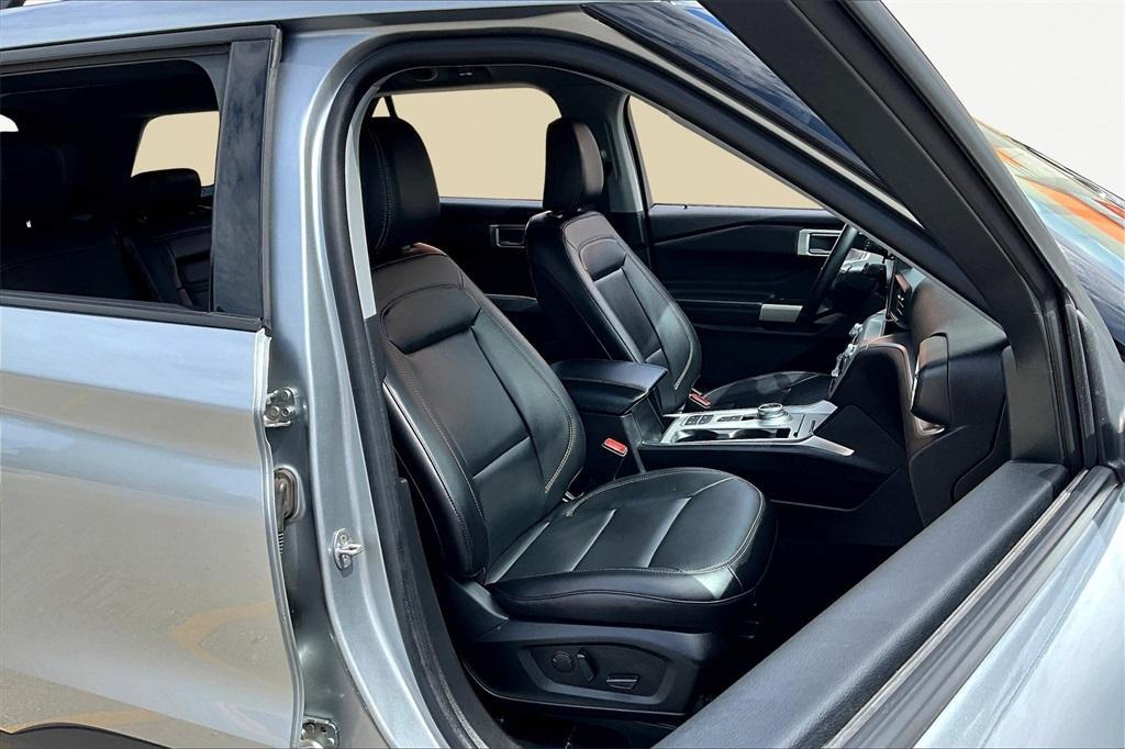 used 2023 Ford Explorer car, priced at $28,149