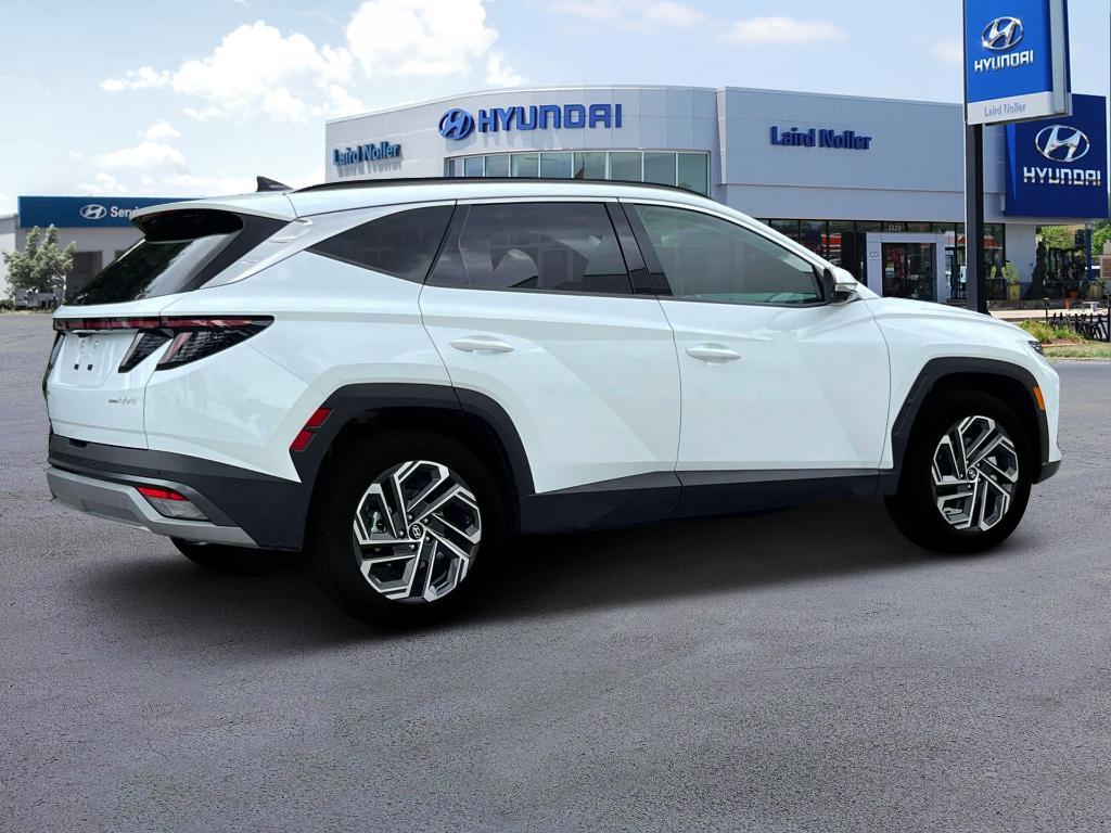 new 2025 Hyundai TUCSON Hybrid car, priced at $42,580