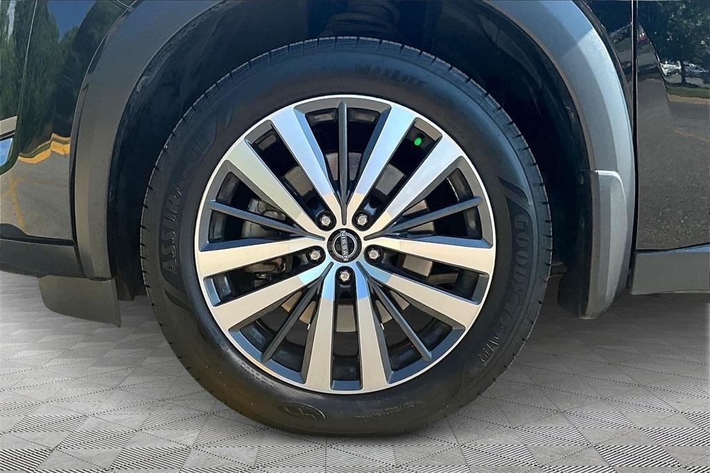 used 2022 Nissan Pathfinder car, priced at $30,991