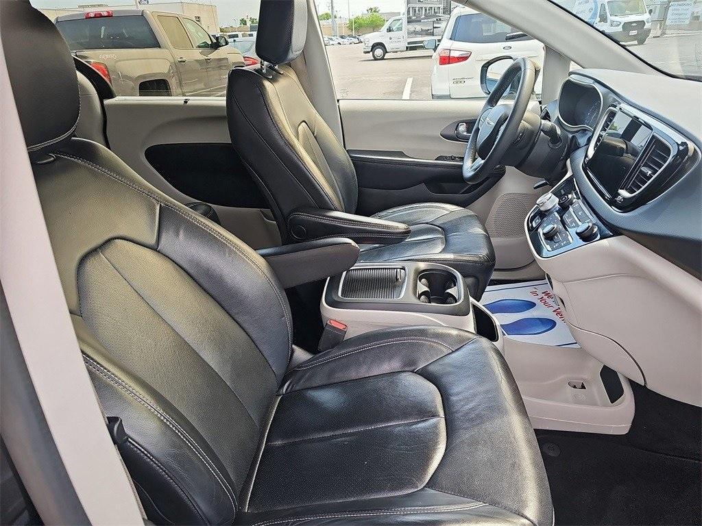 used 2022 Chrysler Pacifica car, priced at $21,699
