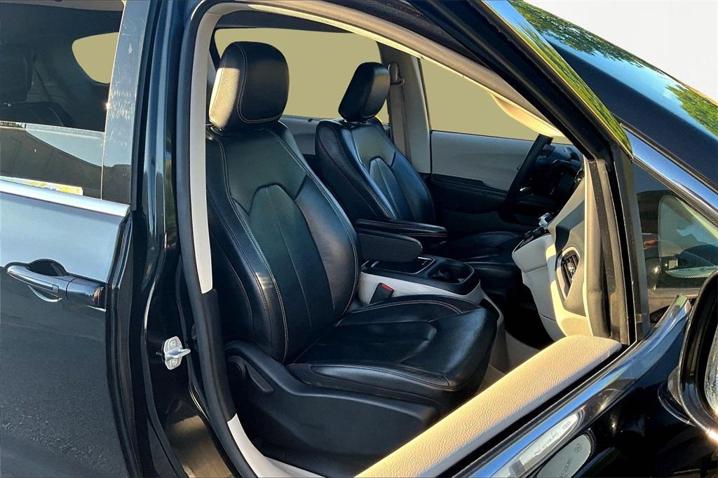 used 2022 Chrysler Pacifica car, priced at $21,483
