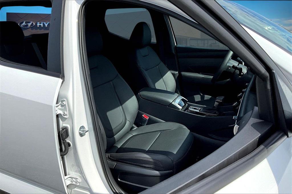 new 2026 Hyundai SANTA CRUZ car, priced at $33,941