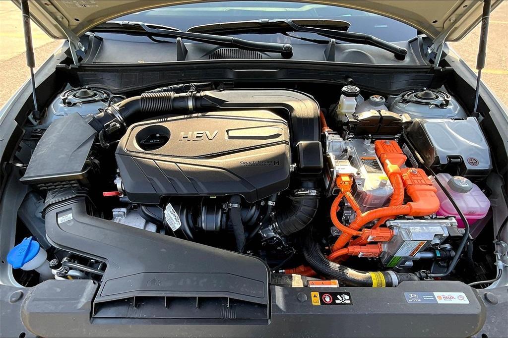 used 2025 Hyundai Sonata Hybrid car, priced at $32,995