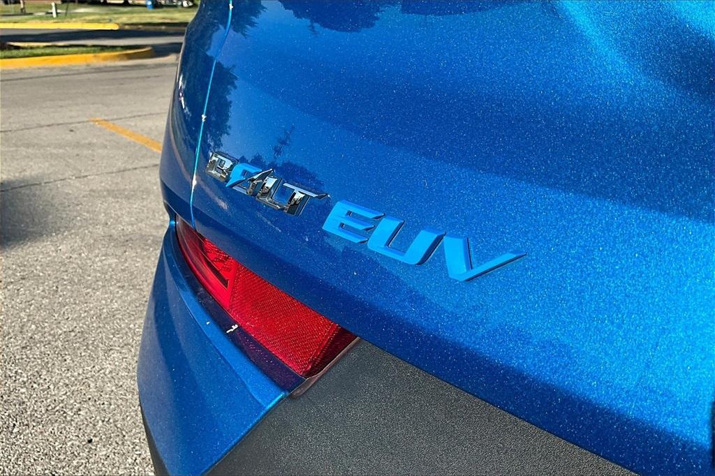 used 2022 Chevrolet Bolt EUV car, priced at $20,388