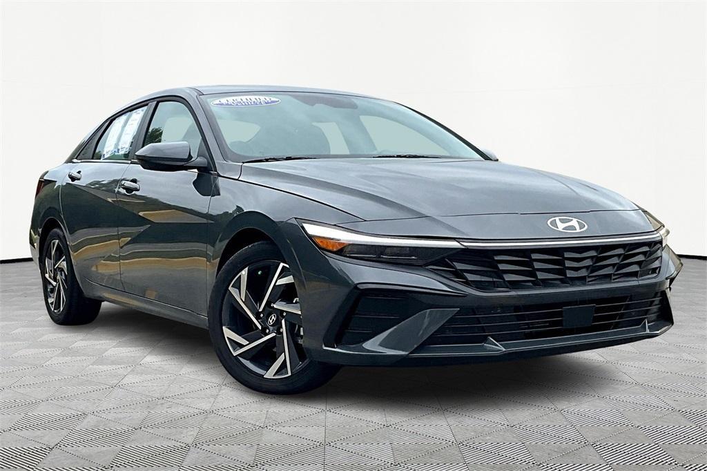 used 2025 Hyundai Elantra car, priced at $20,283