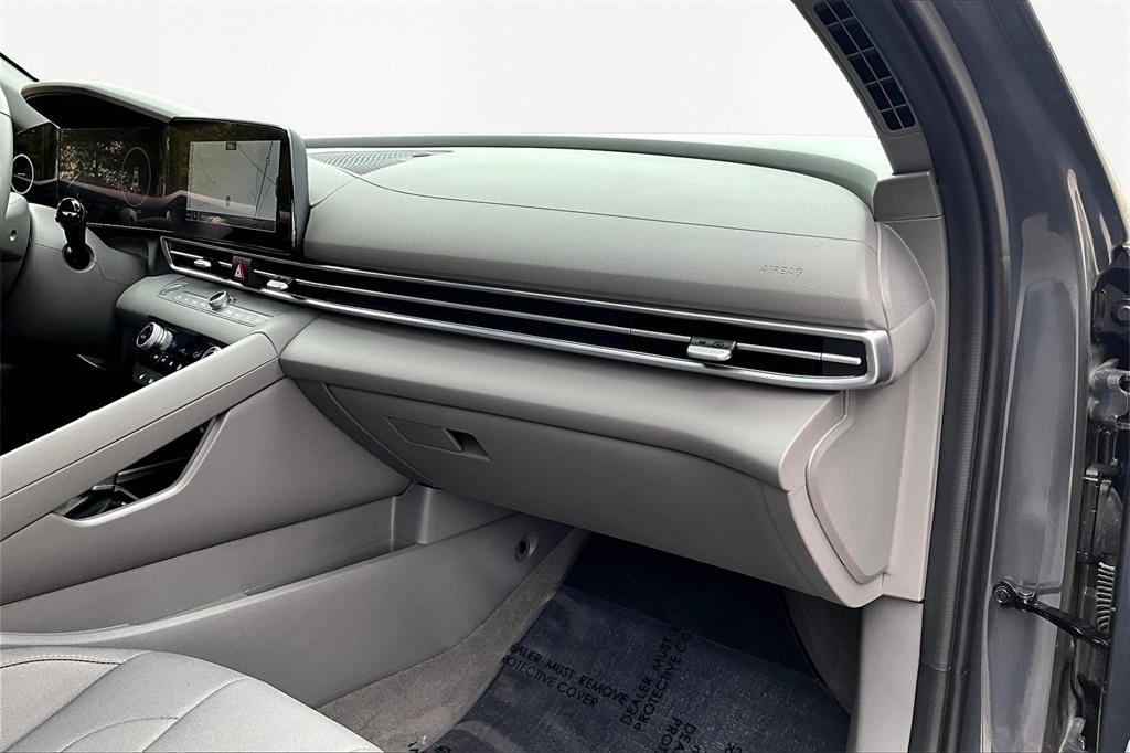 used 2025 Hyundai Elantra car, priced at $20,283