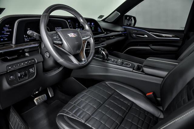 used 2023 Cadillac Escalade ESV car, priced at $72,995