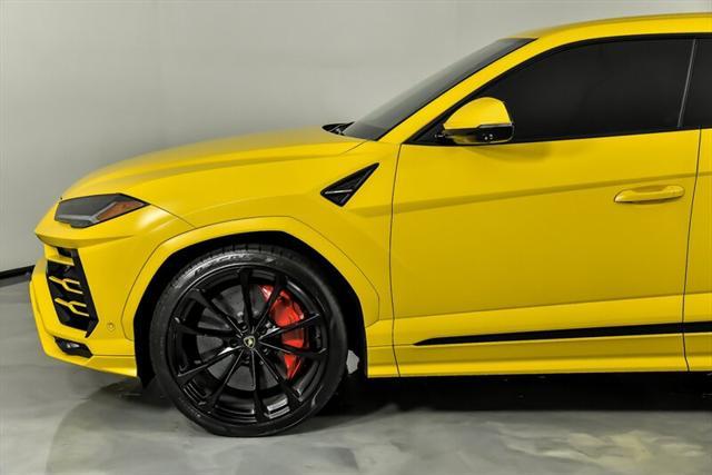 used 2021 Lamborghini Urus car, priced at $189,995