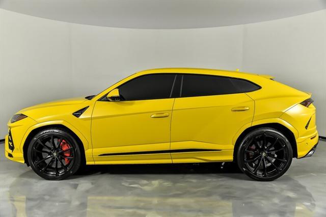 used 2021 Lamborghini Urus car, priced at $189,995