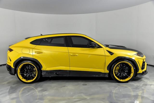 used 2021 Lamborghini Urus car, priced at $249,995