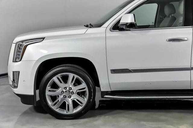 used 2018 Cadillac Escalade car, priced at $31,995