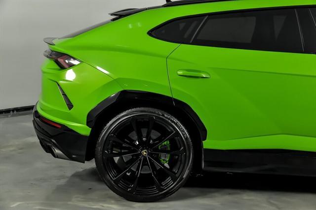 used 2022 Lamborghini Urus car, priced at $207,995