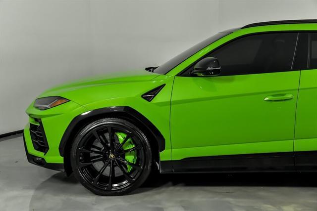 used 2022 Lamborghini Urus car, priced at $207,995