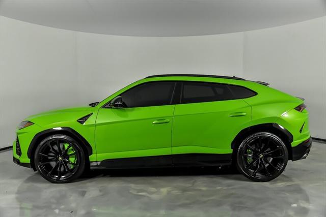 used 2022 Lamborghini Urus car, priced at $207,995