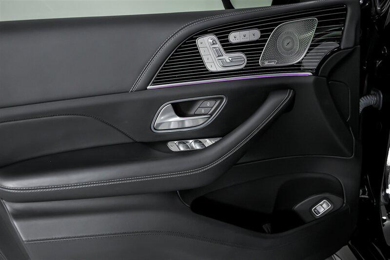 used 2021 Mercedes-Benz Maybach GLS 600 car, priced at $113,995