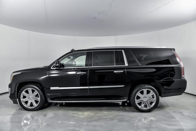 used 2020 Cadillac Escalade ESV car, priced at $35,995