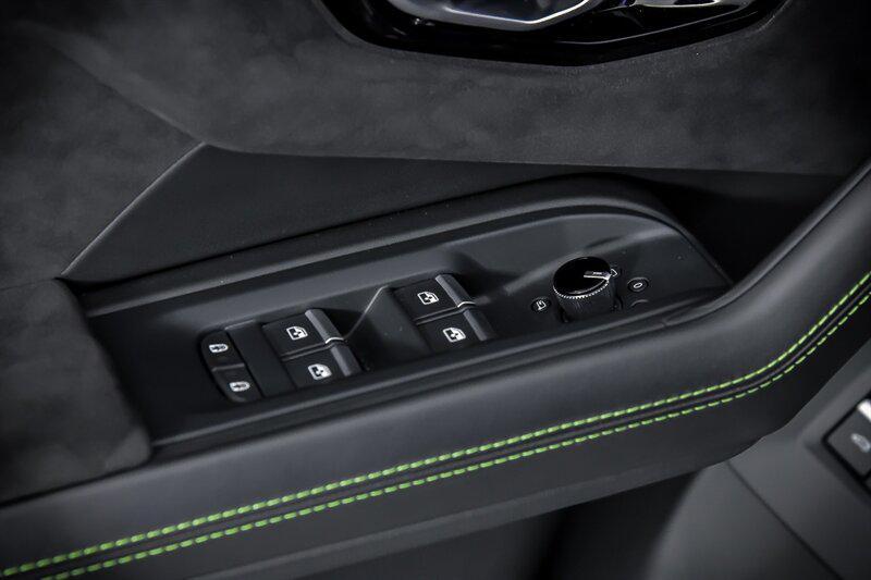 used 2022 Lamborghini Urus car, priced at $234,995