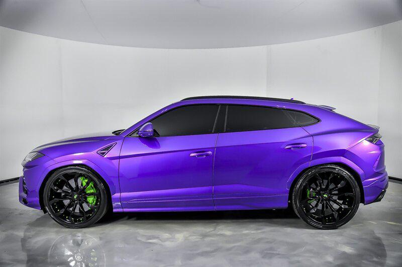used 2022 Lamborghini Urus car, priced at $234,995