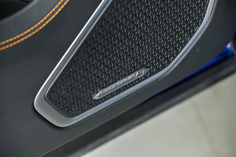 used 2022 Lamborghini Urus car, priced at $209,995