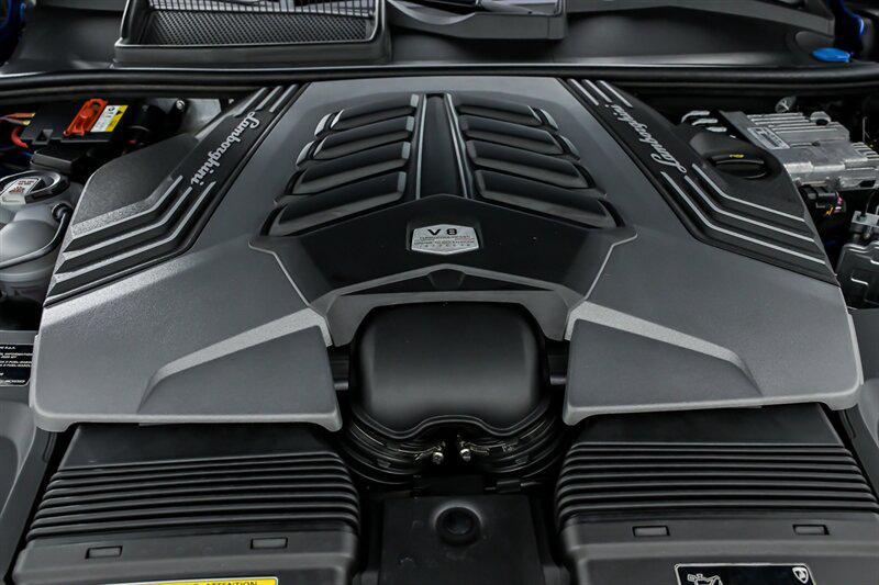 used 2022 Lamborghini Urus car, priced at $209,995