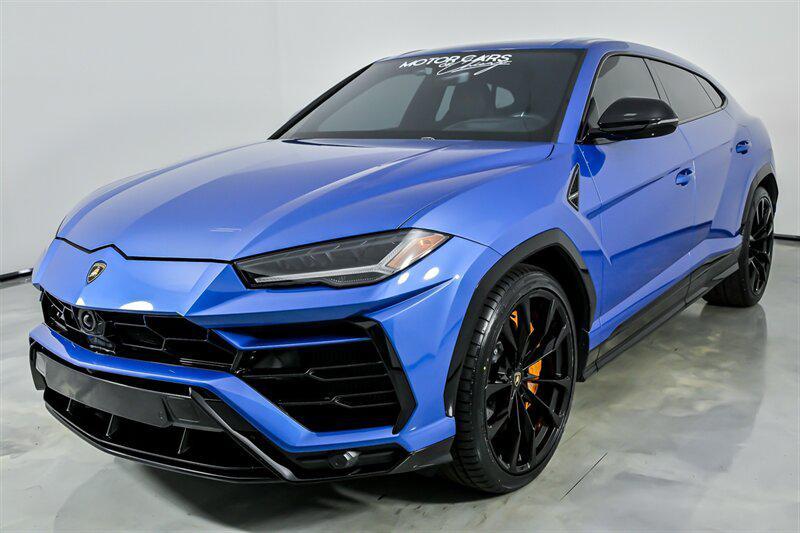 used 2022 Lamborghini Urus car, priced at $209,995