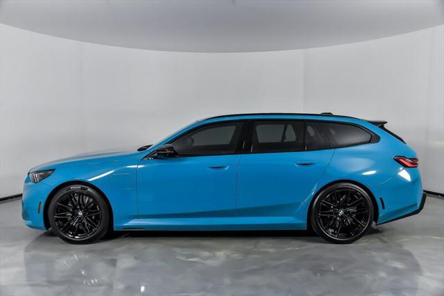 used 2025 BMW M5 car, priced at $159,995