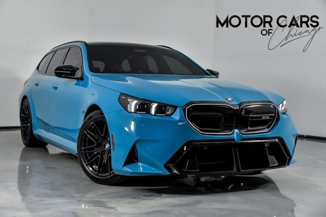 used 2025 BMW M5 car, priced at $159,995